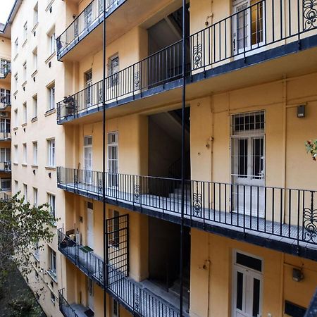 Riverside Apartment In Downtown Budapest Exterior photo